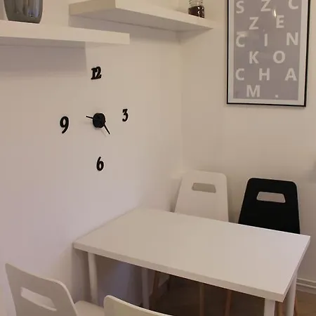 Apartament 777 *