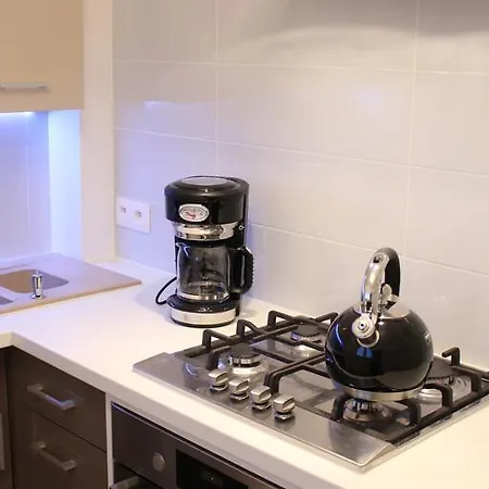 Apartament 777