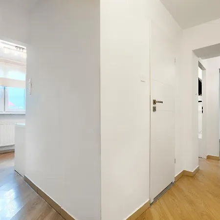 Apartament 777